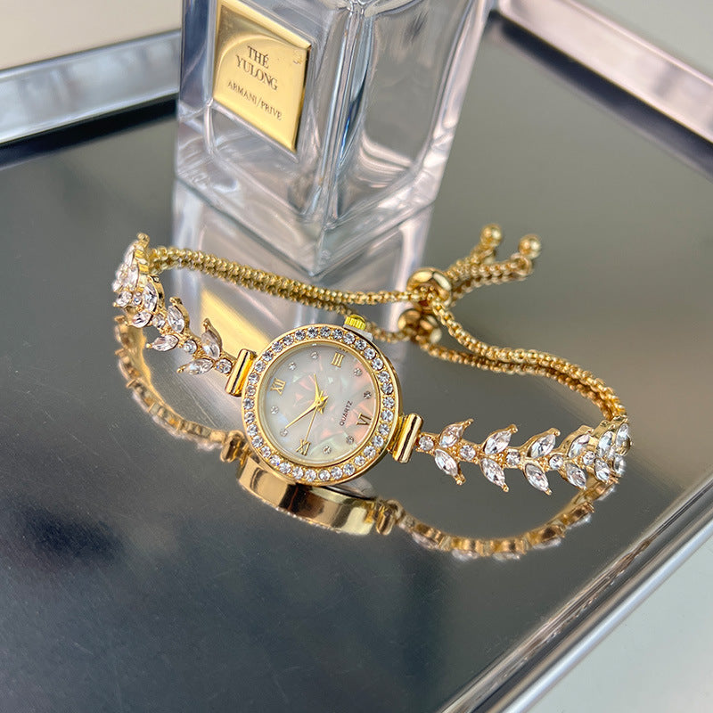 Luxury Diamond-embedded Free Adjustable Bracelet Quartz Watch