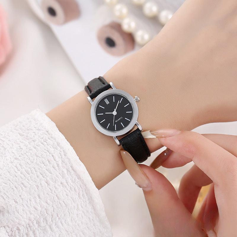 Women's Simple Casual Retro Artistic Quartz Watch
